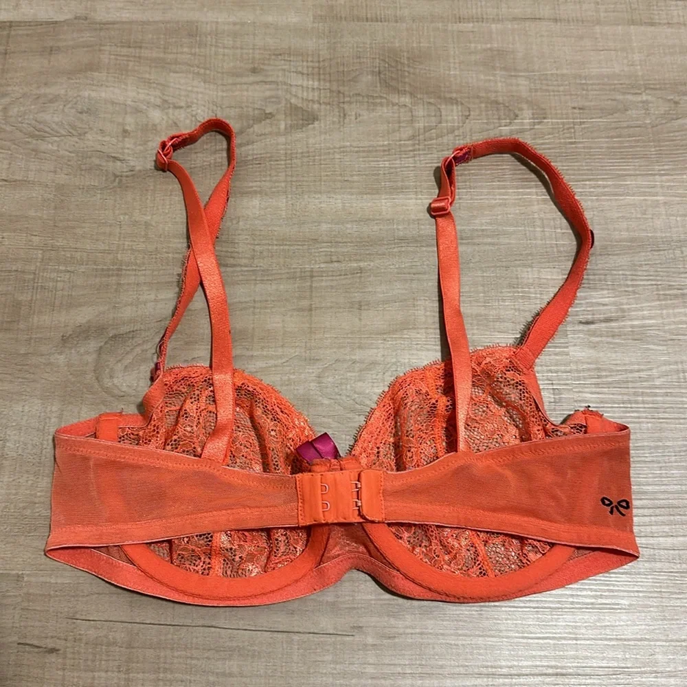 Vintage Victoria’s Secret Balconette Bra